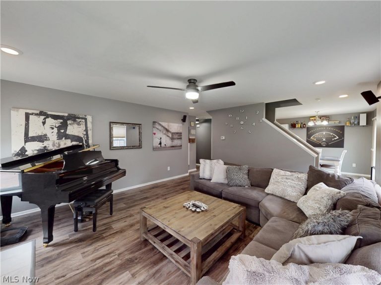 361 Firestone Boulevard, Akron, OH - Photo 3