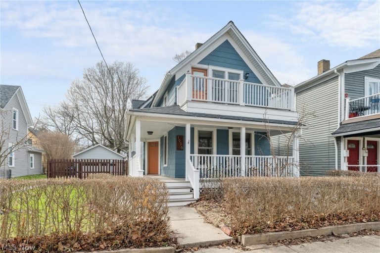 1916 W 44th St, Cleveland, OH - Photo 2