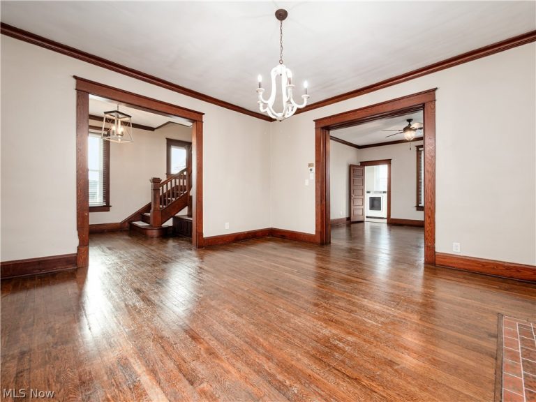 618 Locust Avenue, Zanesville, OH - Photo 6