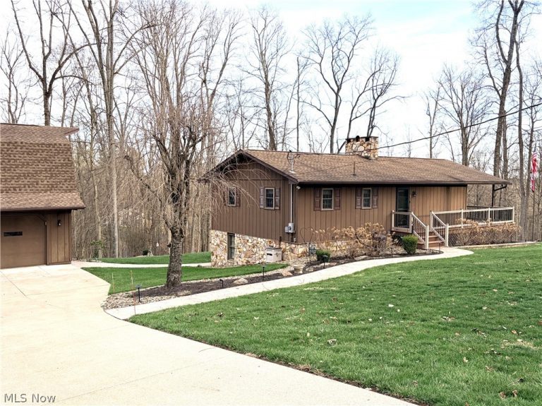 2650 Constance Drive, Millersburg, OH - Photo 5