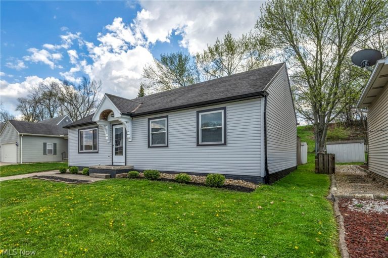 871 Marcie Drive, Cleveland, OH - Photo 3