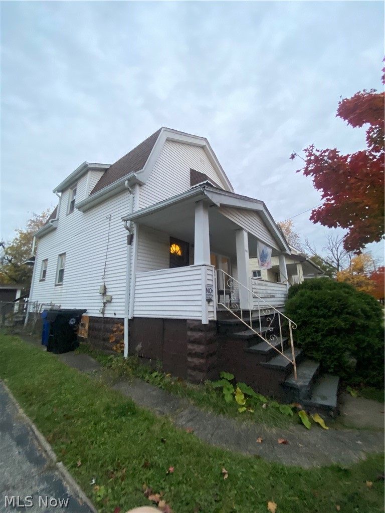 14213 Edgewood Avenue, Cleveland, OH - Photo 2
