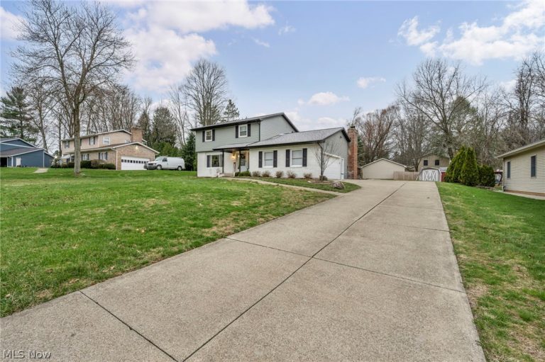 204 Circle Drive, Doylestown, OH - Photo 4