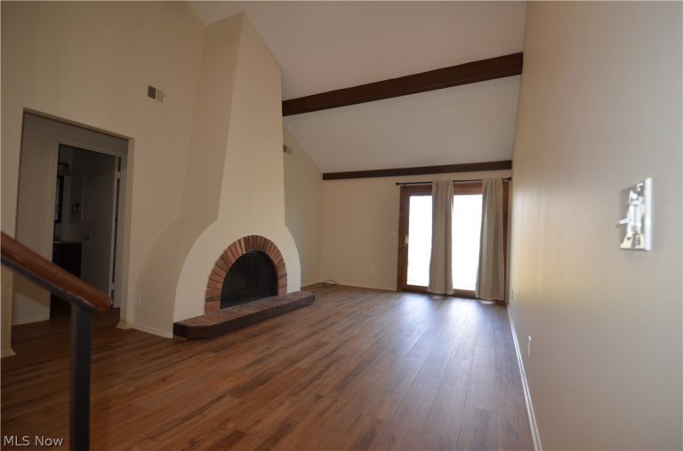 6933 Fitzwater Road, Brecksville, OH - Photo 3