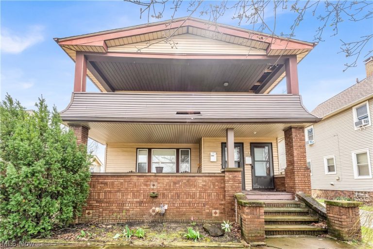 2225 Oak Park Avenue #2227/UP, Cleveland, OH, 44109