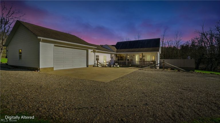 65892 Endley Road, Cambridge, OH - Photo 2