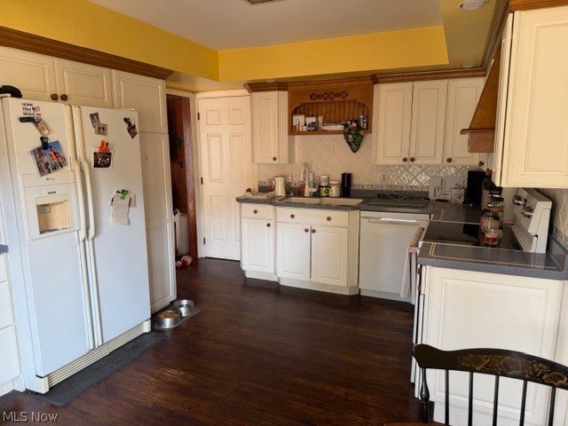 6 Lynnwood Drive, Vienna, WV - Photo 5