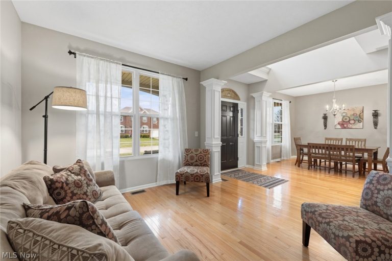 34453 Braemore Drive, North Ridgeville, OH - Photo 6