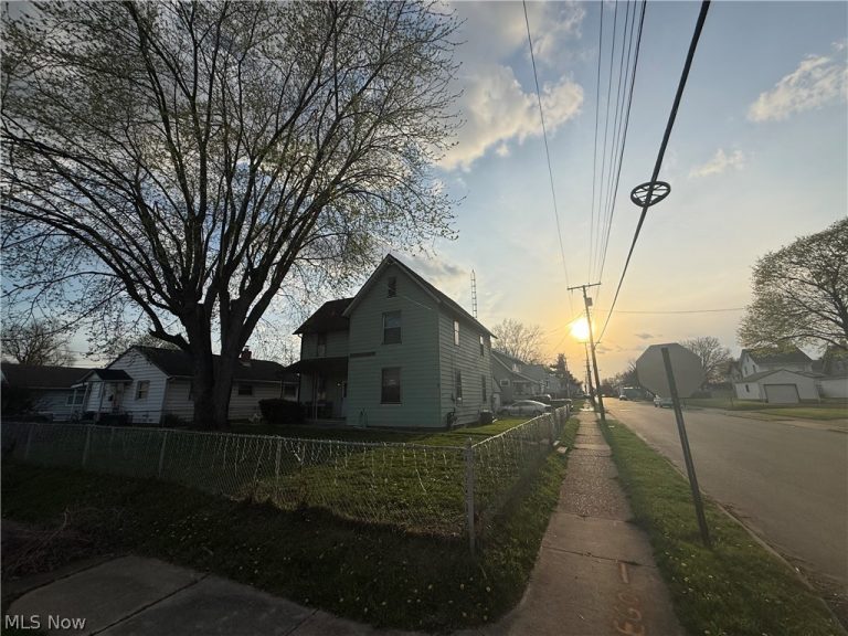 1301 Wertz Avenue, Canton, OH, 44710