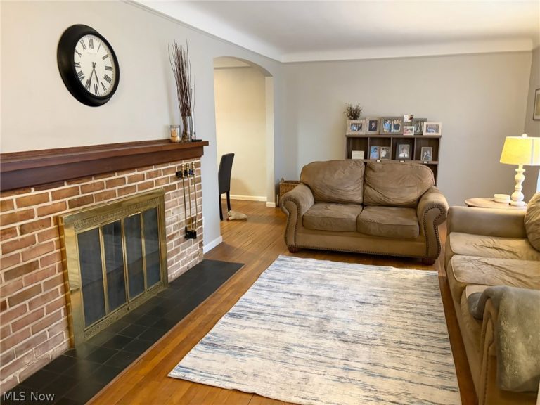 298 270 Street, Euclid, OH - Photo 8