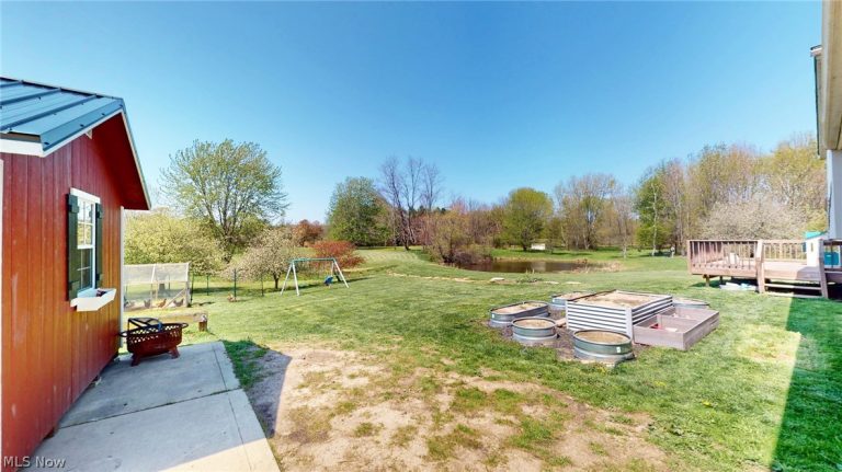 18440 Rapids Road, Hiram, OH - Photo 4