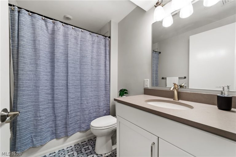 2044 Random Road #101, Cleveland, OH - Photo 8