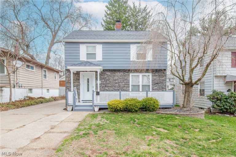 1121 Woodward Avenue, Akron, OH - Photo 2