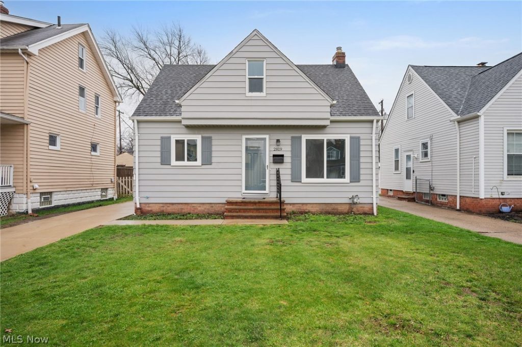 2819 Lincoln Avenue, Parma, OH