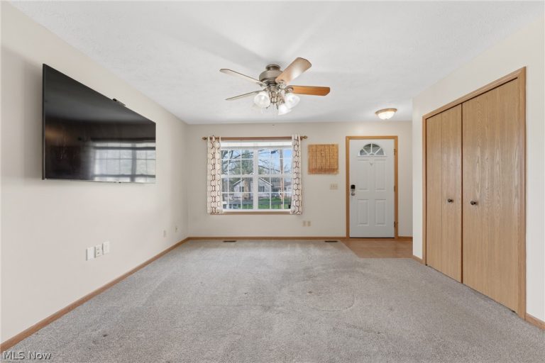 984 Delmont Avenue, Massillon, OH - Photo 4