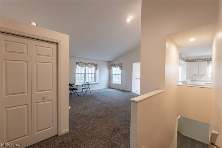 2760 Stockman Court, Stow, OH - Photo 8