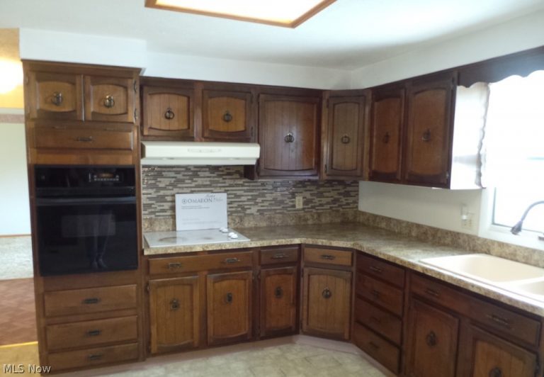 2775 Shady Lake Drive, Vermilion, OH - Photo 2