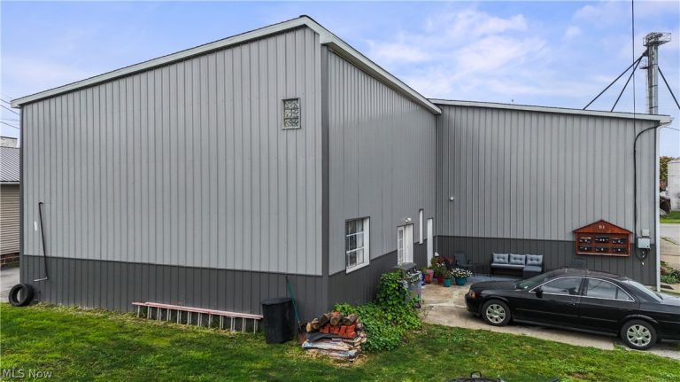 41 Railroad Street, New London, OH - Photo 3