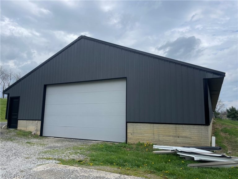 2861 State Route 93, Sugarcreek, OH - Photo 2