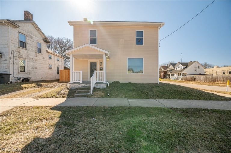 807 Third Street, Salem, OH - Photo 2