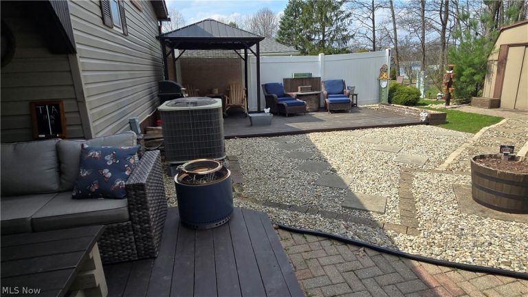 103 Greentree, Hiram, OH - Photo 4