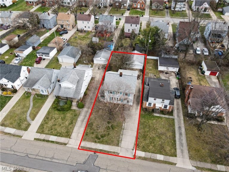 5287 117th Street, Garfield Heights, OH - Photo 4