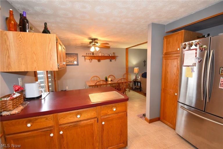 804 Texas Avenue, McDonald, OH - Photo 8