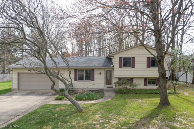 251 Hametown Road, Akron, OH - Photo 2