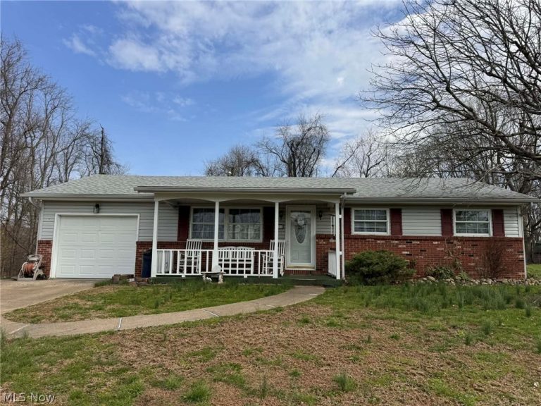 188 Williams Boulevard, Wintersville, OH - Photo 2