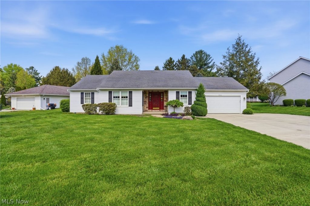 5802 Cambridge Circle, Sandusky, OH