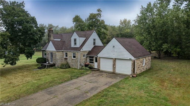 10225 Wooster Street, Massillon, OH - Photo 2