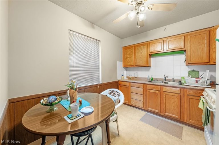 37 & 39 Woodsdale Avenue, Akron, OH - Photo 5