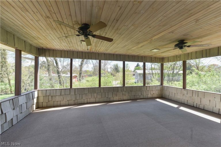 13530 Amodio Avenue, Uniontown, OH - Photo 4
