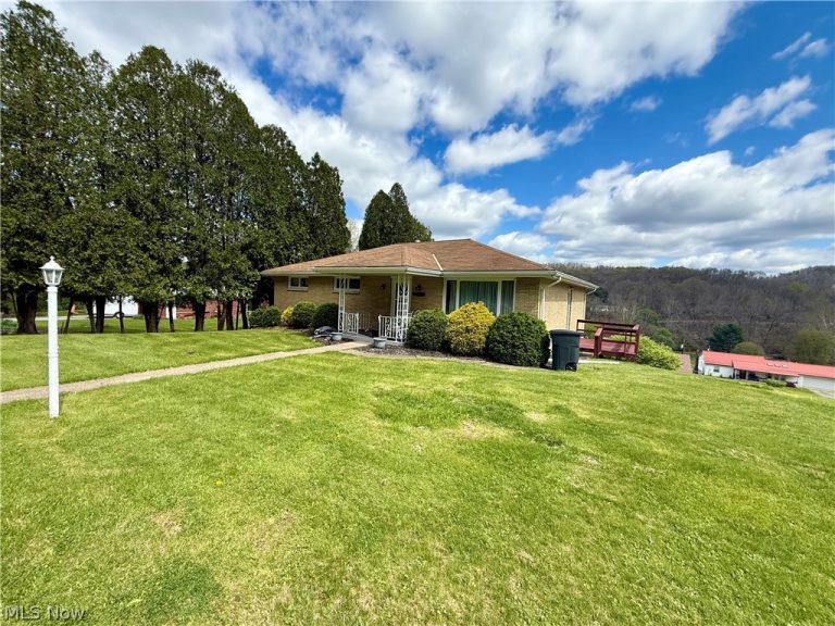 115 Nancy Street, Weirton, WV - Photo 4