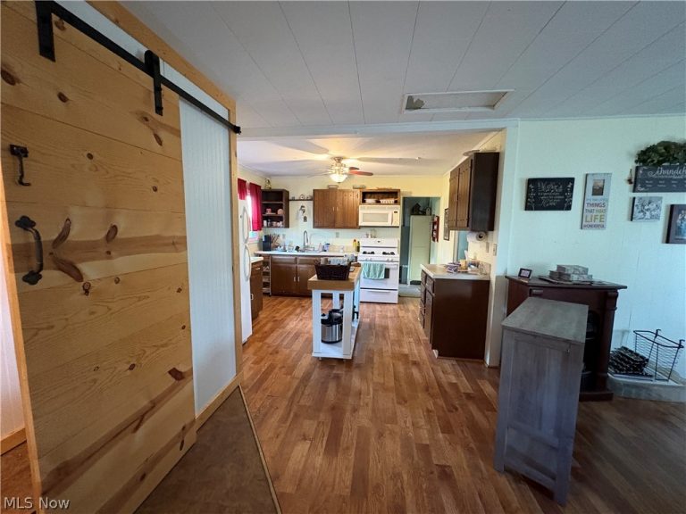 400 Cambridge Drive, Woodsfield, OH - Photo 6