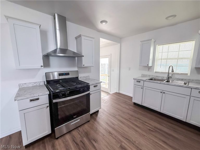 1312 12th Street, Vienna, WV - Photo 8