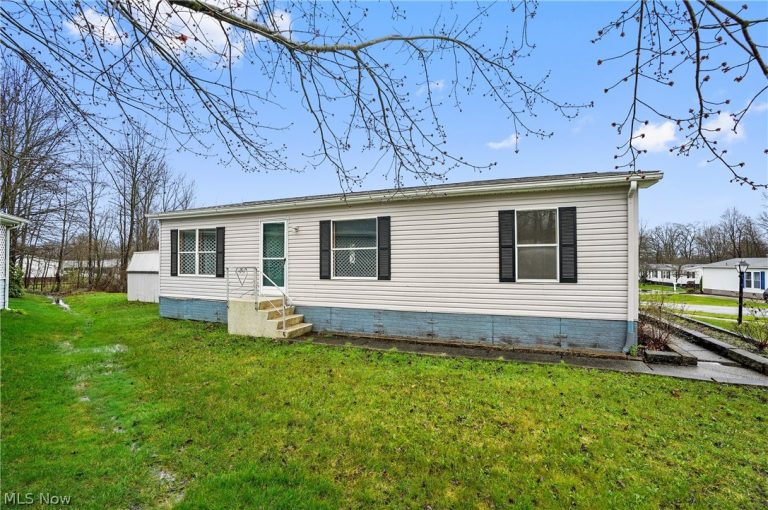 30 Cardinal Drive, Hiram, OH - Photo 3