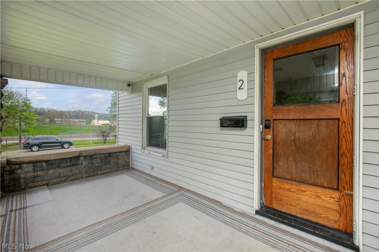2 Ohio Avenue, Massillon, OH - Photo 2