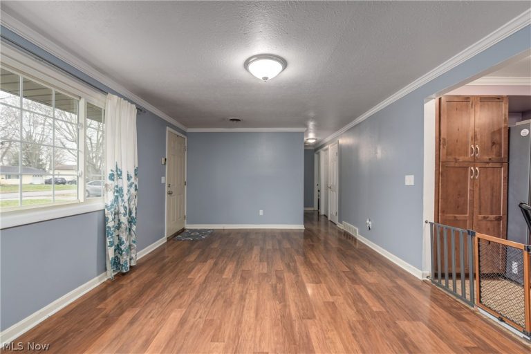 5785 Deborah Drive, North Ridgeville, OH - Photo 5