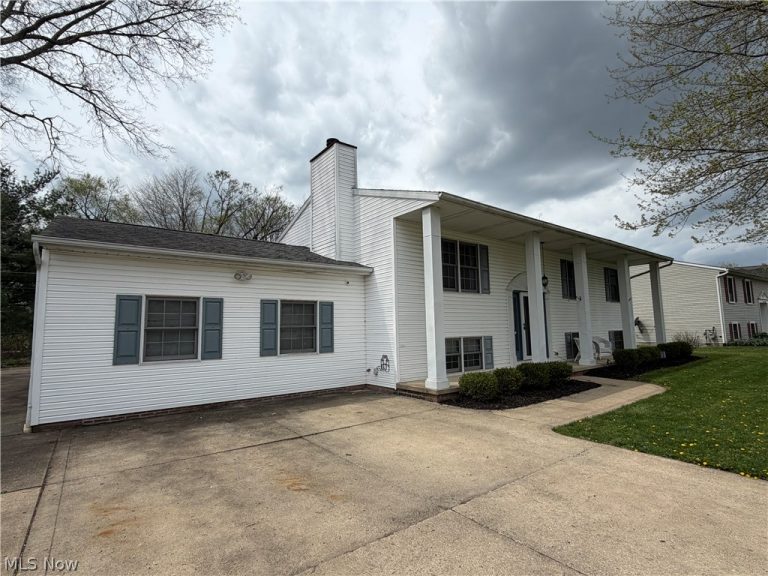 1157 Sturbridge Drive, Louisville, OH - Photo 6