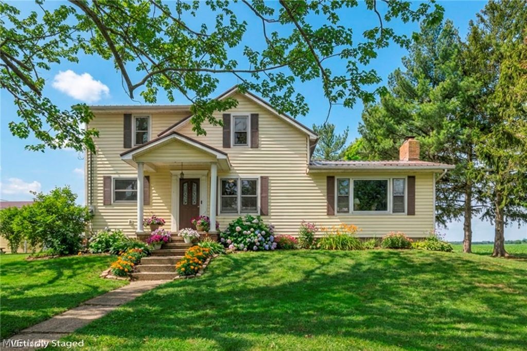 14768 Whitehead Road, LaGrange, OH