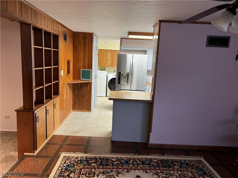 213 27th Street, Dover, OH - Photo 4