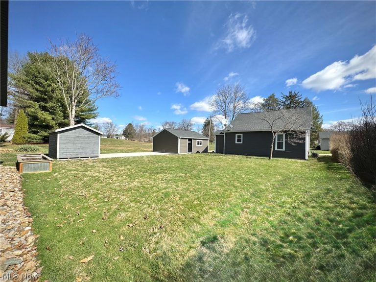 124 2nd Avenue, Beach City, OH - Photo 6