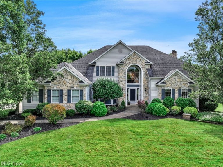 6487 Dorset Lane, Solon, OH, 44139