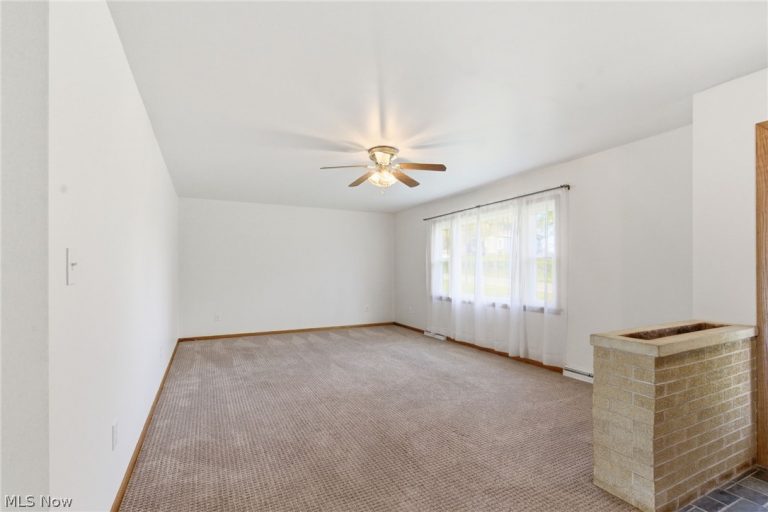 2445 Chandlersville Road, Zanesville, OH - Photo 5