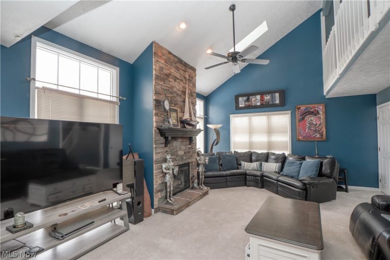 4839 Pond Drive, North Canton, OH - Photo 5