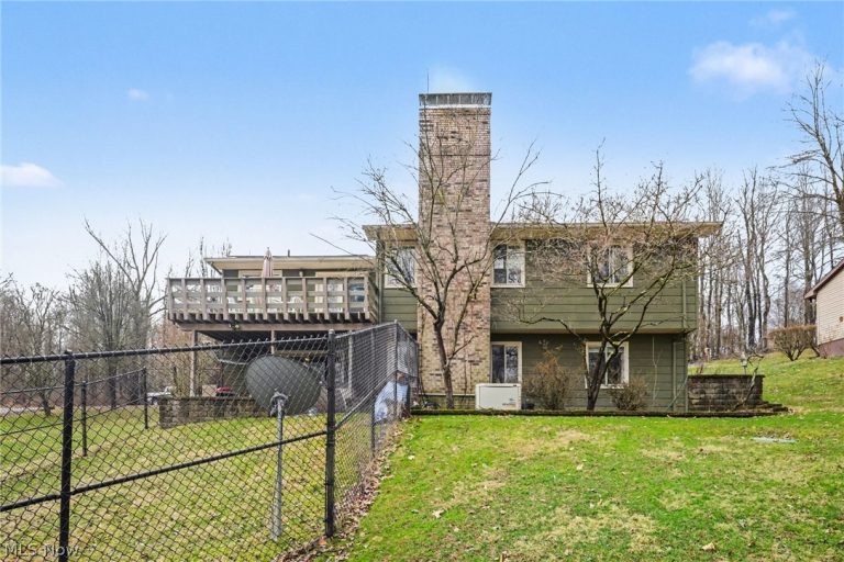 1511 Homestead Drive, East Liverpool, OH - Photo 3