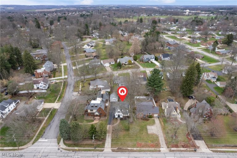 2214 Cleveland Road, Wooster, OH - Photo 2