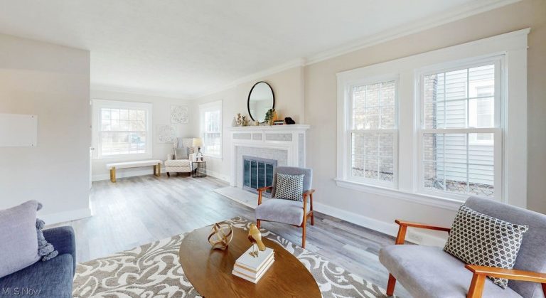 1686 Lee Road, Cleveland Heights, OH - Photo 4