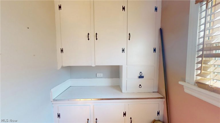 2001 Cypress Avenue, Cleveland, OH - Photo 6